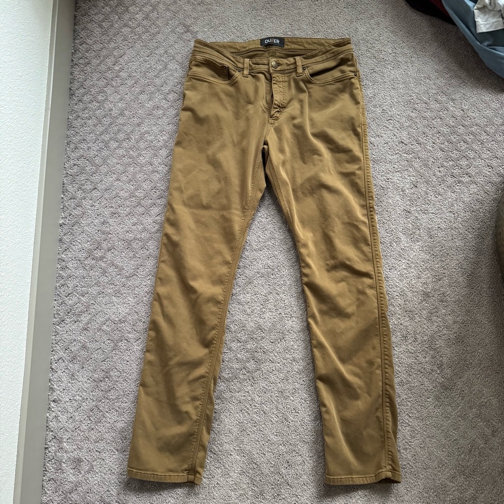 DU/ER Men's Tan Chinos